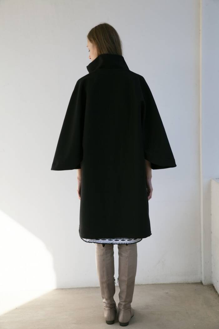 BELL SLEEVE COAT - Image 3